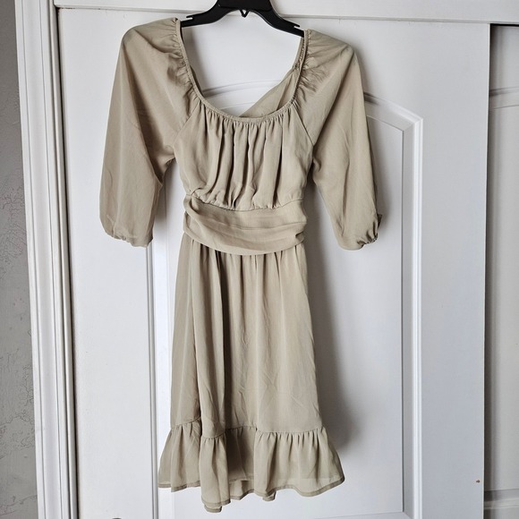 Dokotoo Dresses & Skirts - Mini Dress Medium Milkmaid Cottage Green Puff Sleeve Coquette Renfaire Festival